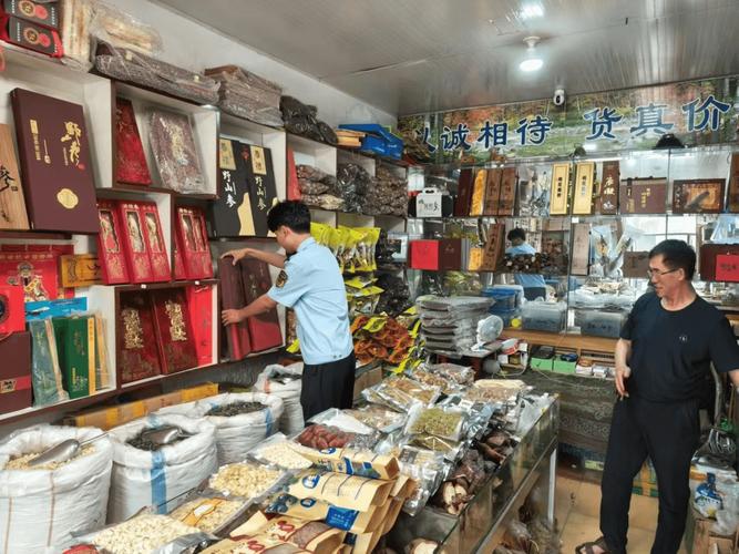 長白縣市場監管局開展食用農產品標簽專項檢查，護航消費者“菜籃子”安全